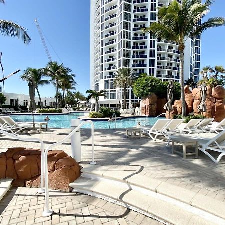 Trump International Resort By Zen Vacation Rentals Miami Beach Esterno foto