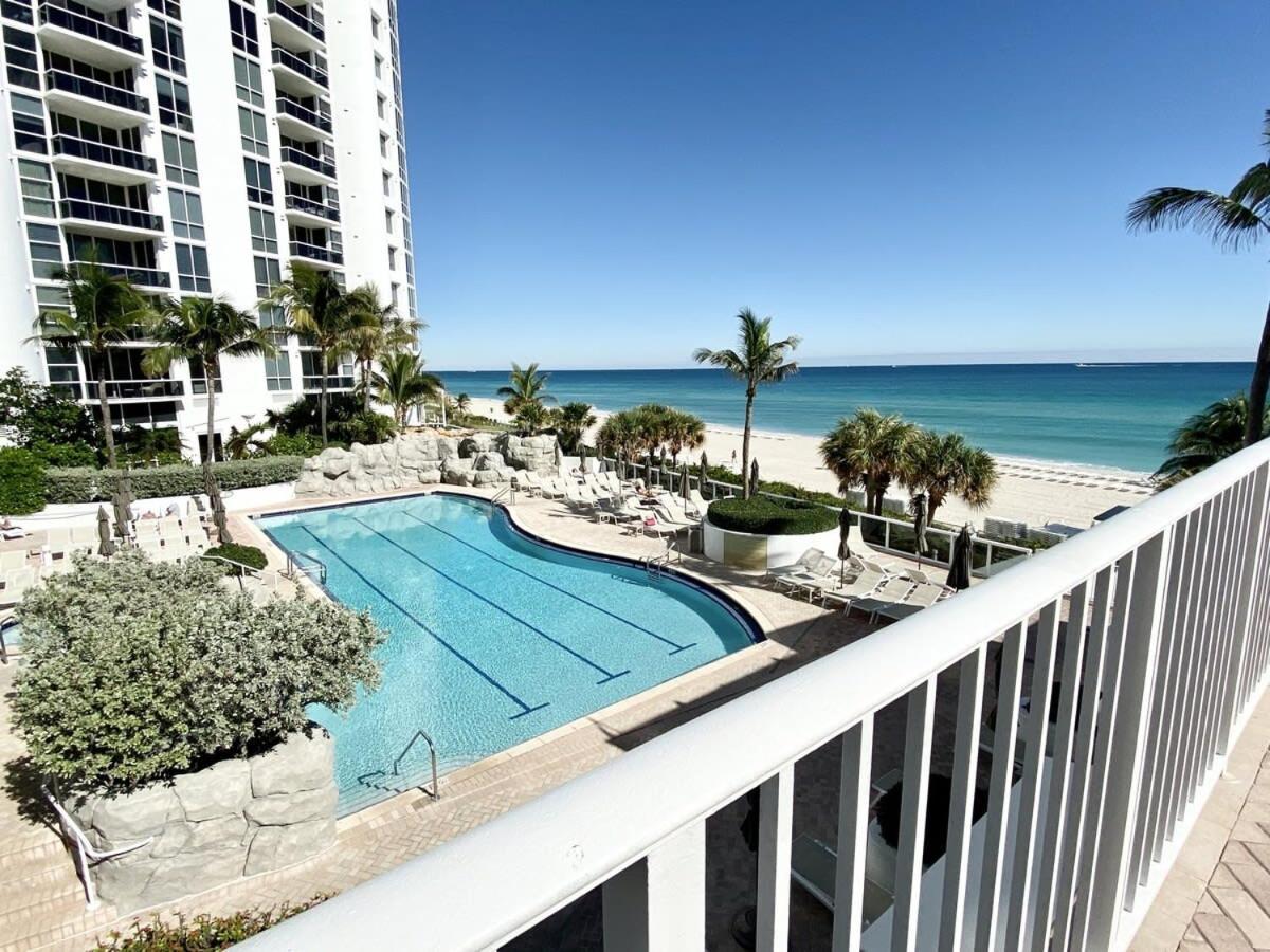 Trump International Resort By Zen Vacation Rentals Miami Beach Esterno foto