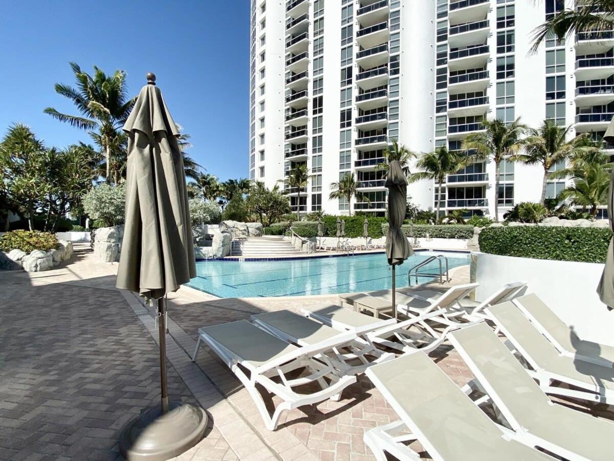 Trump International Resort By Zen Vacation Rentals Miami Beach Esterno foto
